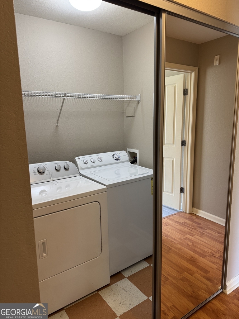 211 North Avenue - Photo 5