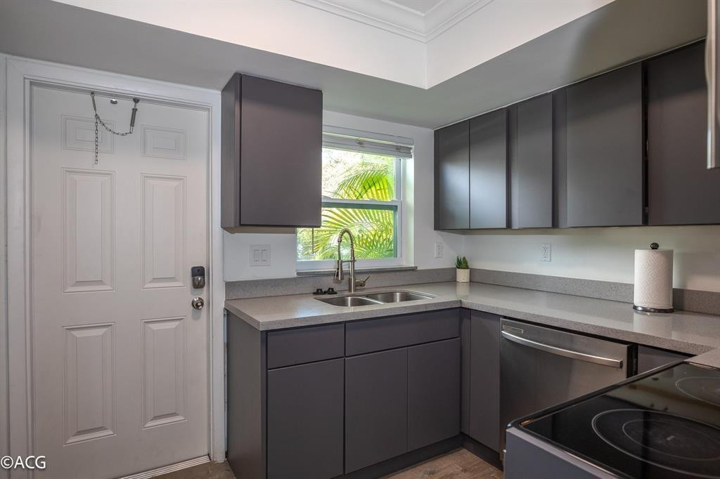 19 Ne 16th Street - Photo 3