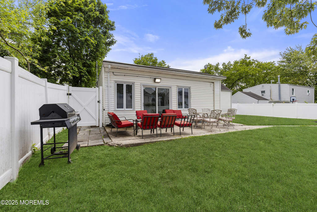 297 Highland Avenue - Photo 26