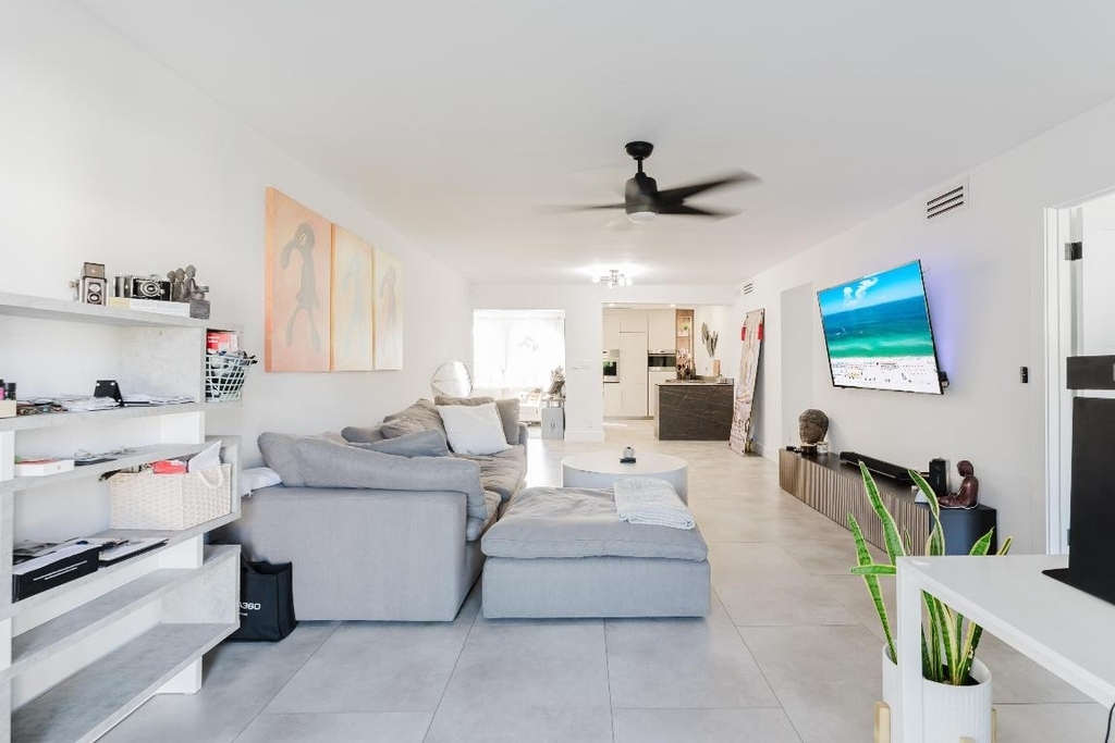 800 E Camino Real - Photo 11