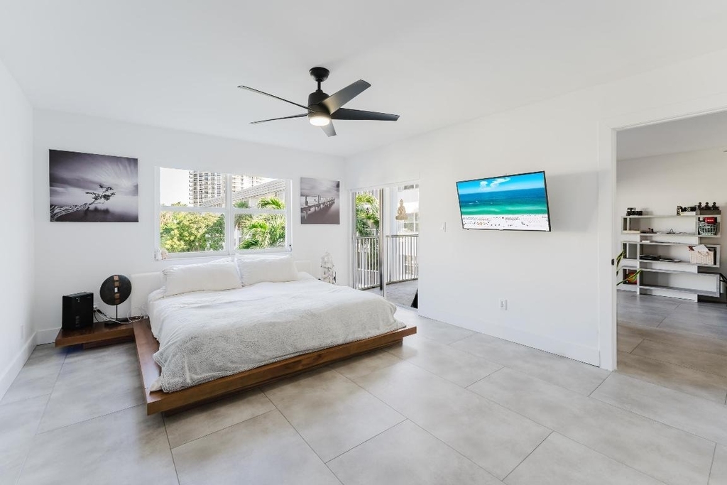 800 E Camino Real - Photo 17
