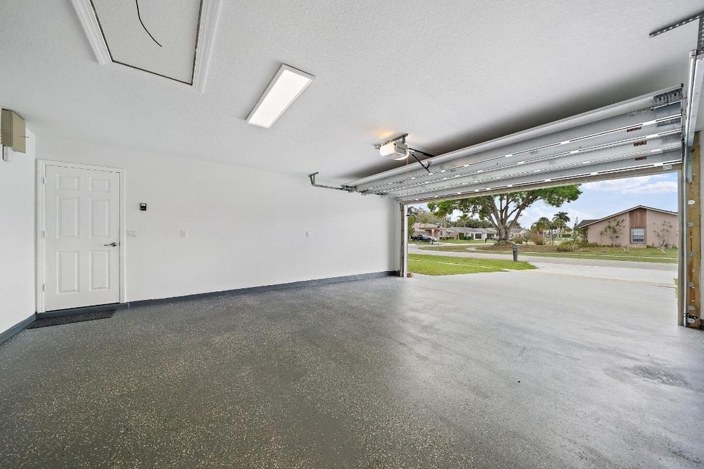 1342 Essex Drive - Photo 43