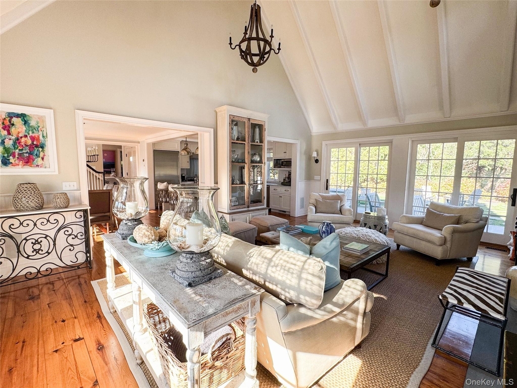 112 Central Avenue - Photo 4