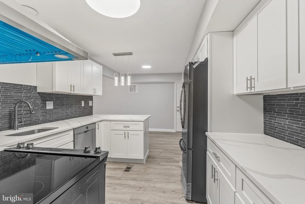 12 Holbrook Lane - Photo 15