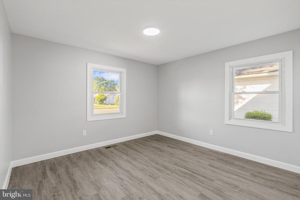 12 Holbrook Lane - Photo 16