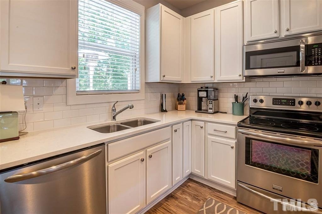 2800 Bedford Green Drive - Photo 8