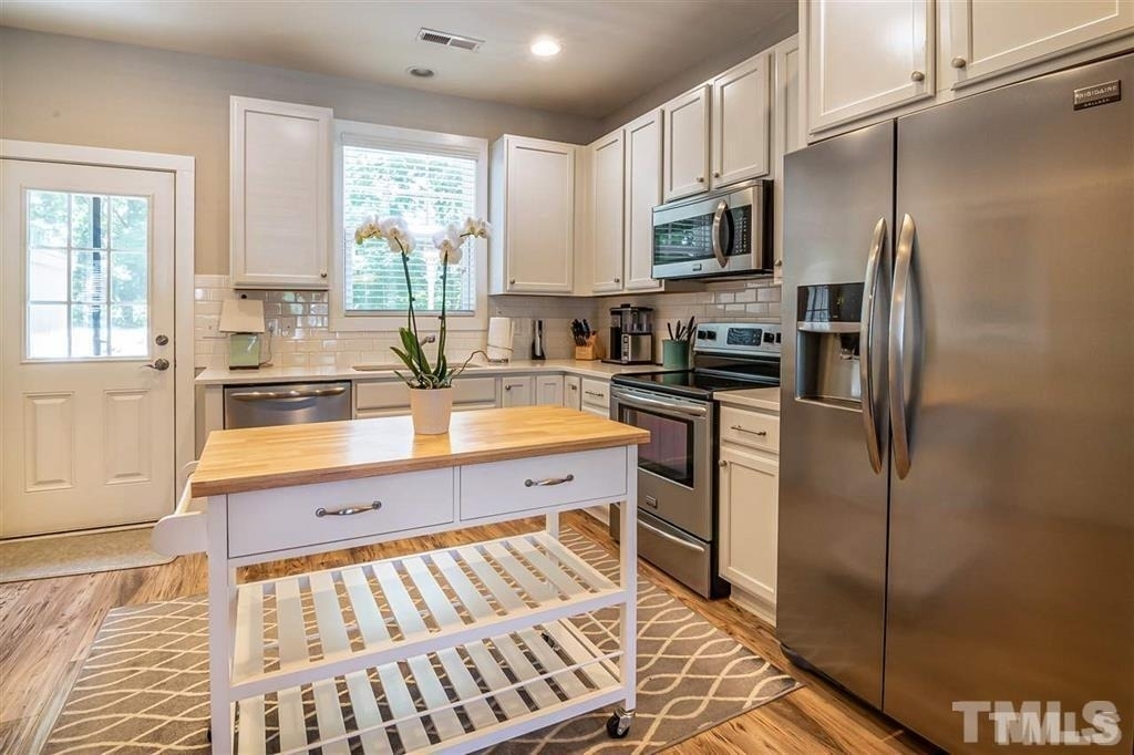 2800 Bedford Green Drive - Photo 6