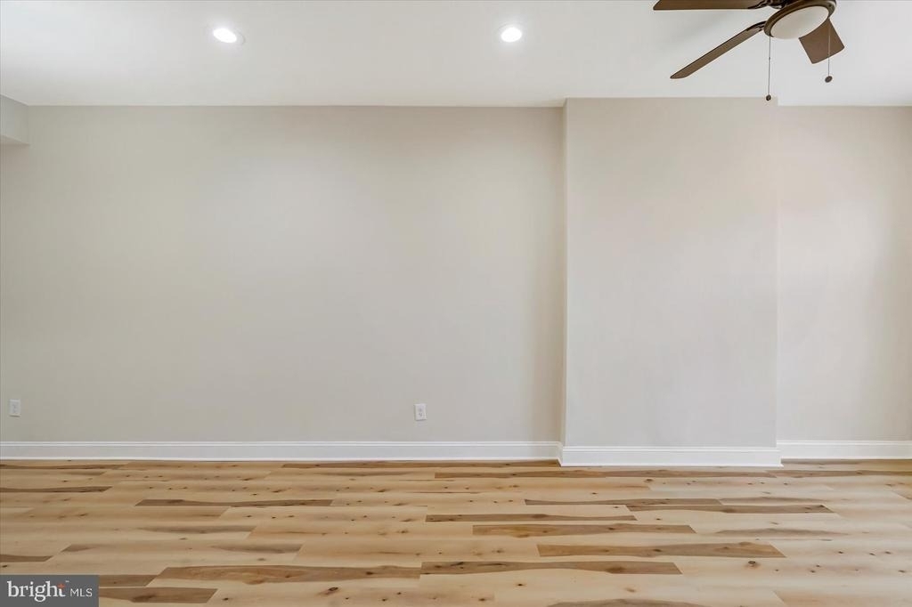 705 N Milton Avenue - Photo 5