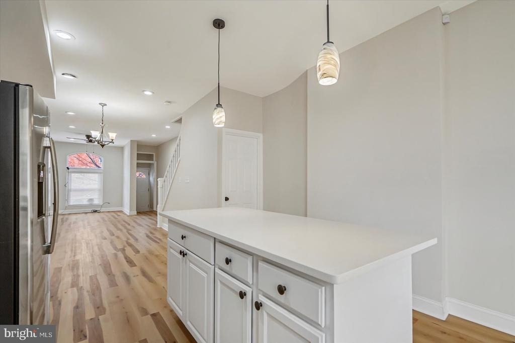 705 N Milton Avenue - Photo 9