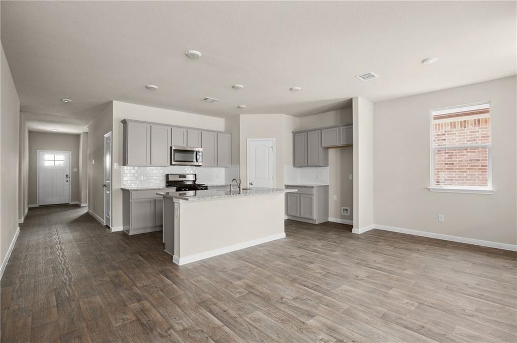 150 Jayden Dr - Photo 1