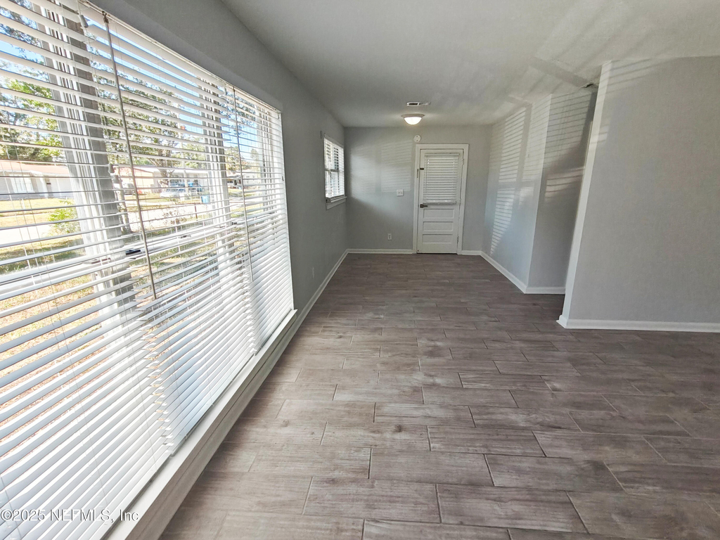 2921 Mansion Road - Photo 6
