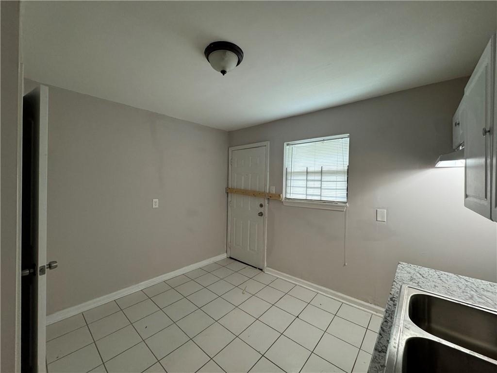 2430 Perry Boulevard Nw - Photo 3