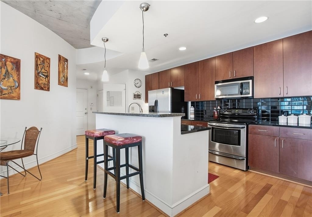 44 Peachtree Place Ne - Photo 7