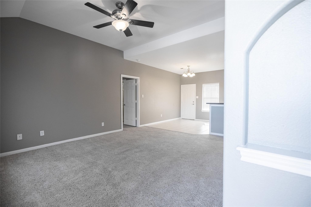 13165 Snow Lane - Photo 2