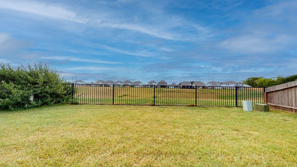 15103 Signal Ridge Way - Photo 25