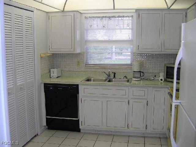 1714 Bikini Court - Photo 5