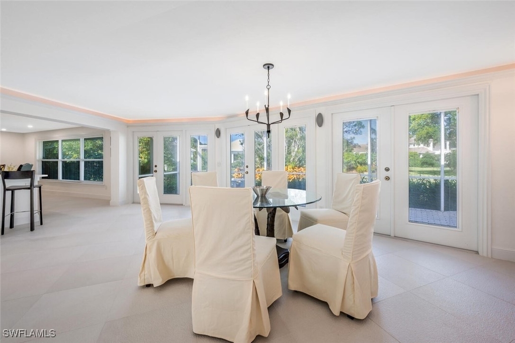 735 Parkview Lane - Photo 8