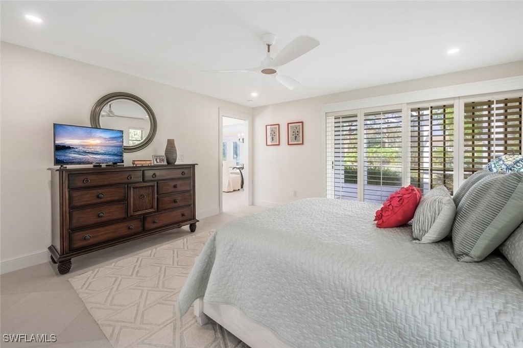 735 Parkview Lane - Photo 18