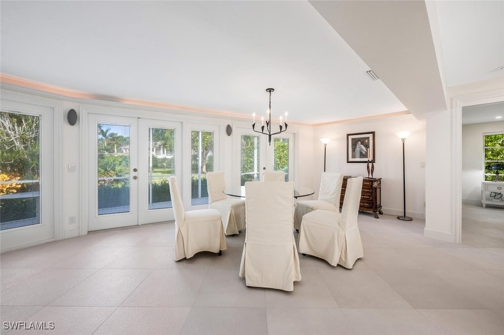 735 Parkview Lane - Photo 9