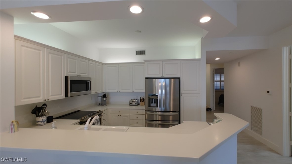 400 Flagship Drive - Photo 8