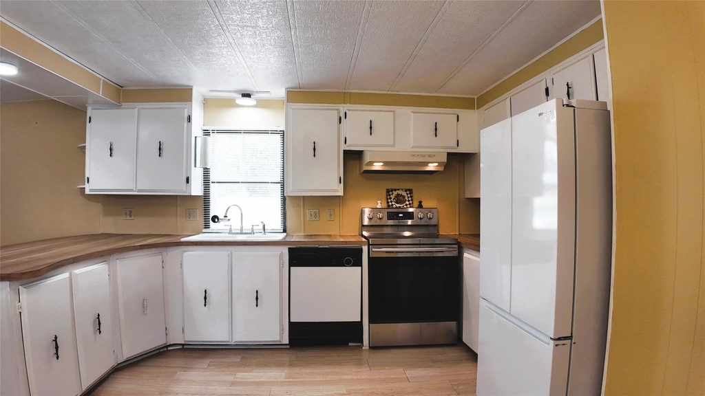 251 Oakdale Drive - Photo 9