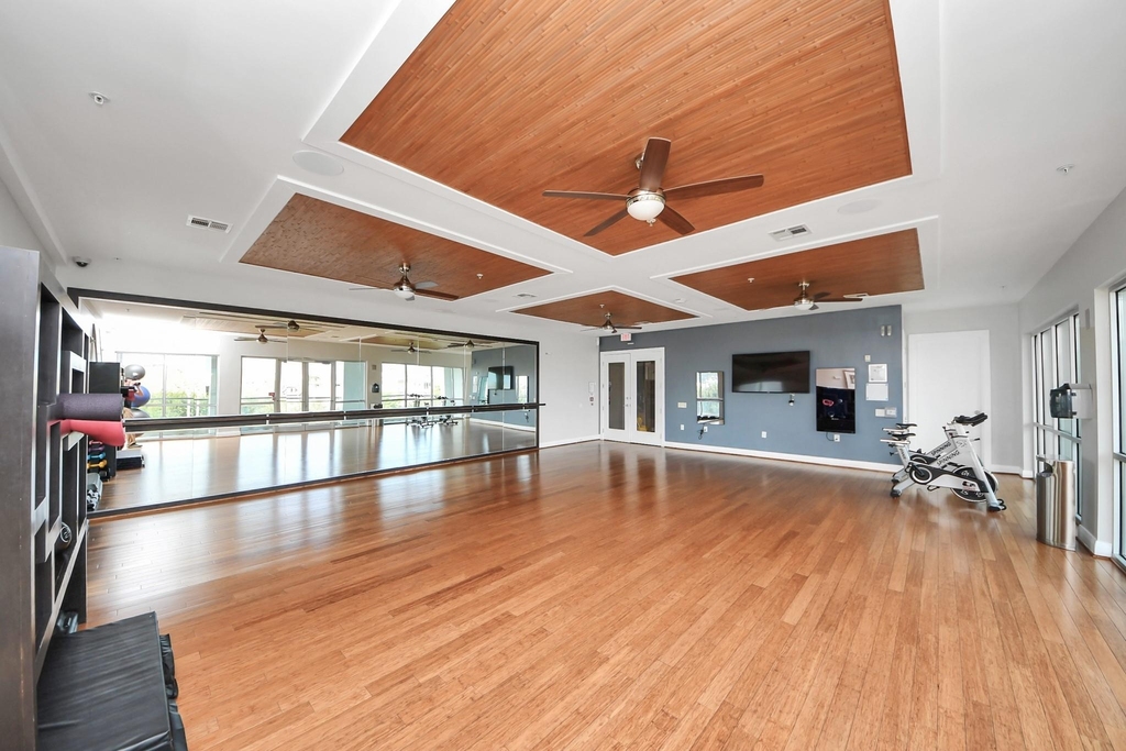 5455 Richmond Avenue - Photo 34