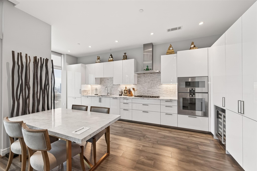 4521 San Felipe Street - Photo 3