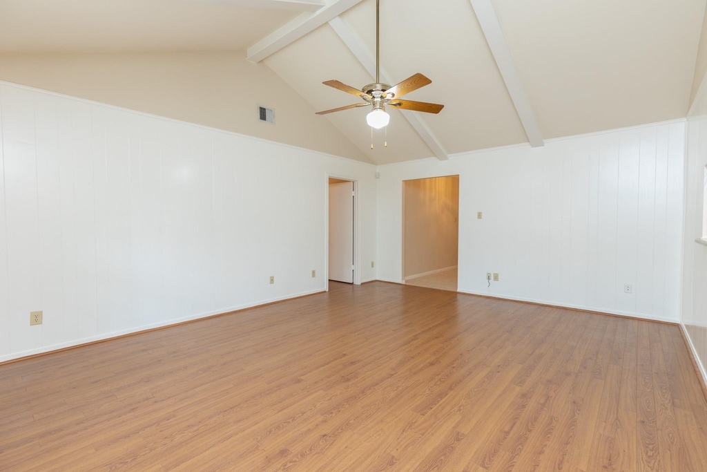 2623 Longleaf Pines Drive - Photo 6