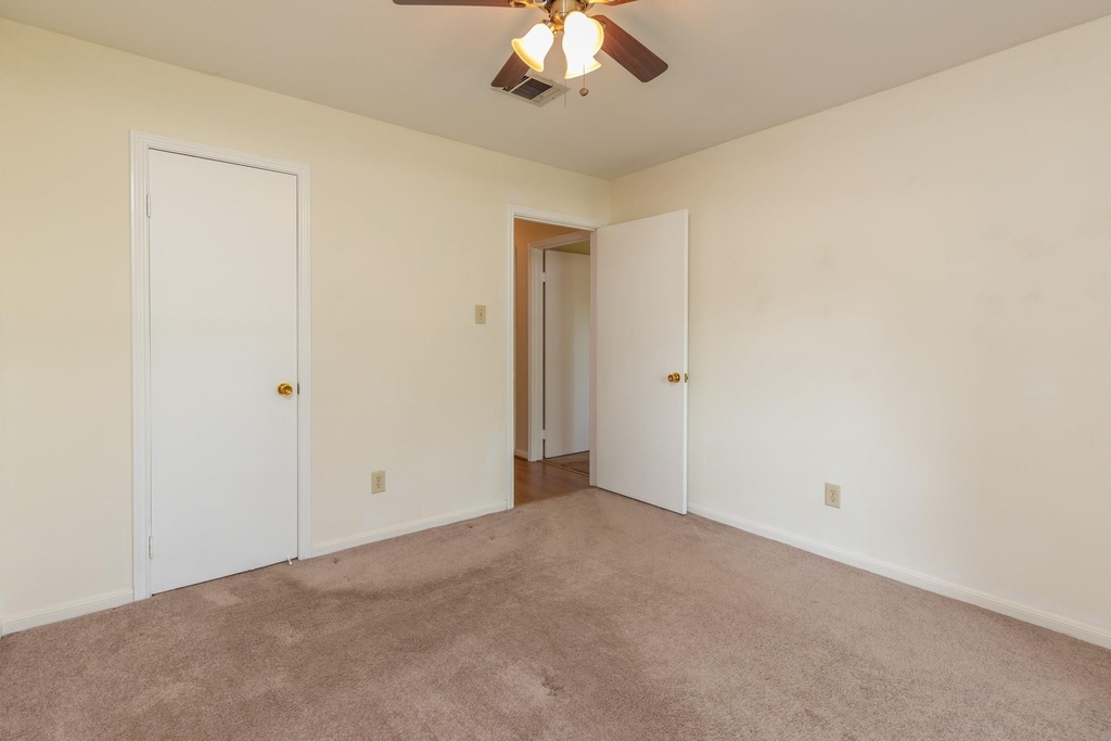 2623 Longleaf Pines Drive - Photo 27