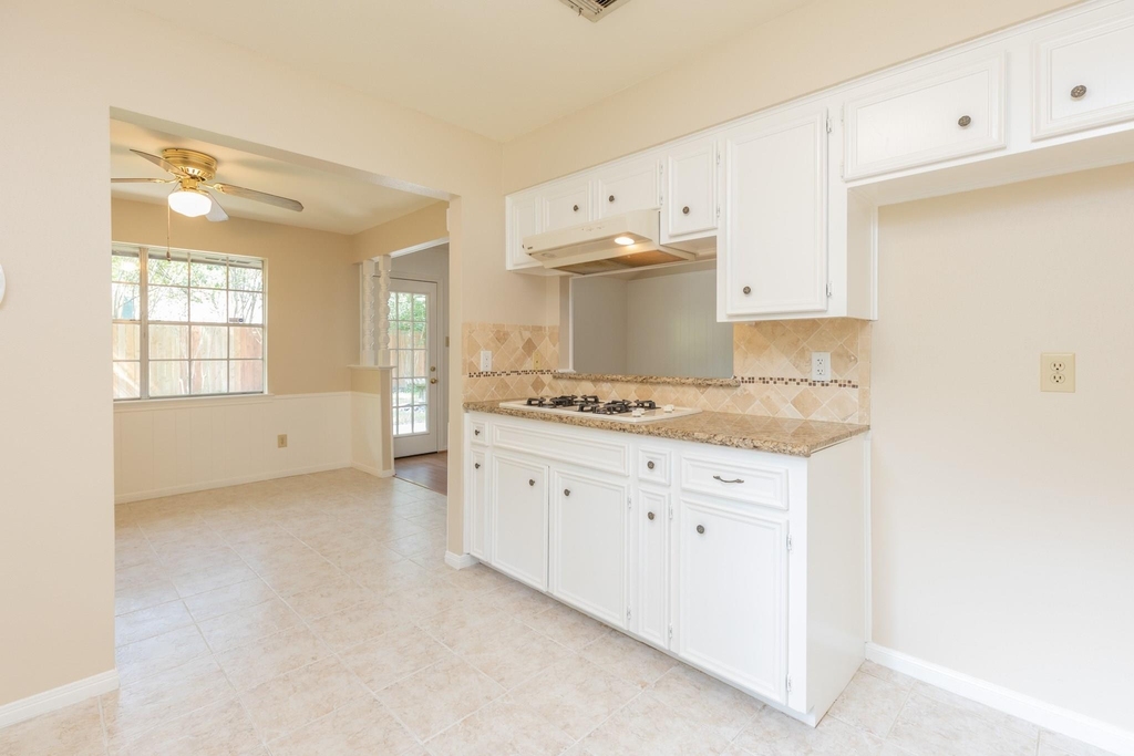 2623 Longleaf Pines Drive - Photo 13