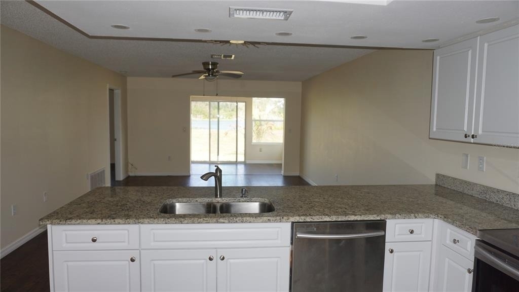 7602 Danube Drive - Photo 4
