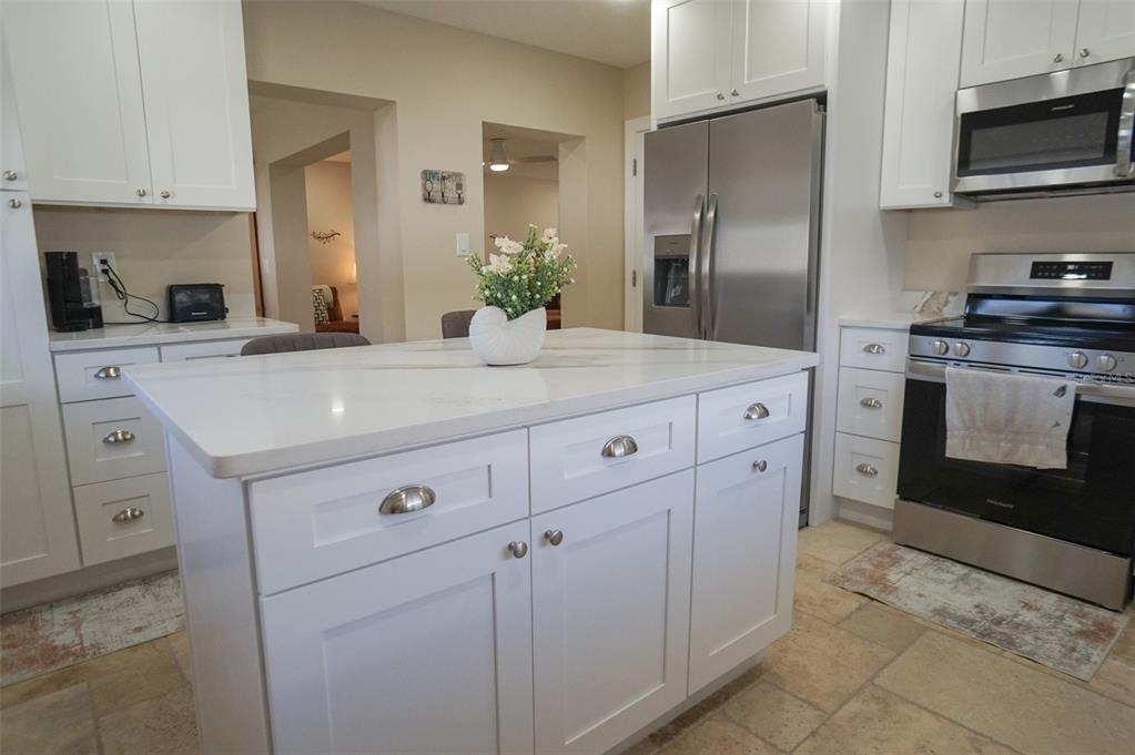 929 Lantana Avenue - Photo 29