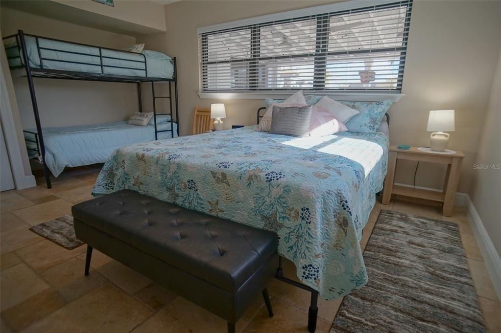 929 Lantana Avenue - Photo 47
