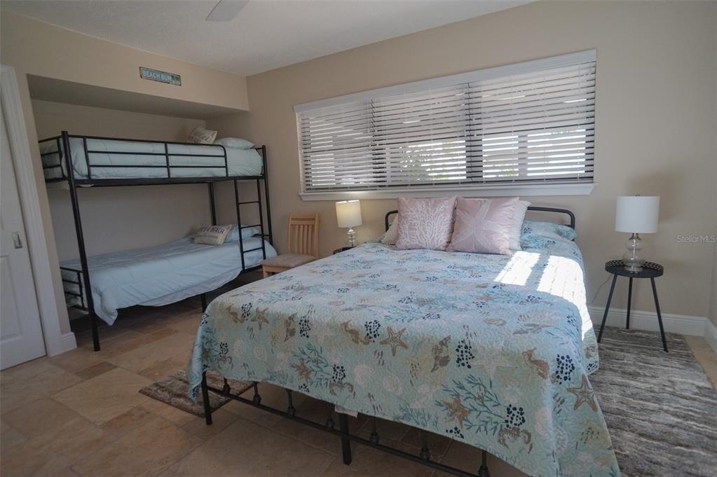 929 Lantana Avenue - Photo 17