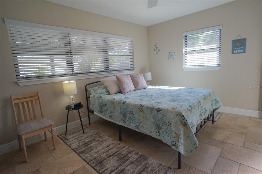 929 Lantana Avenue - Photo 21