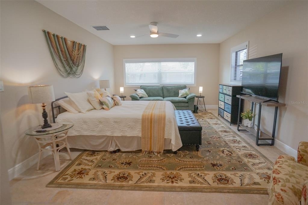 929 Lantana Avenue - Photo 15
