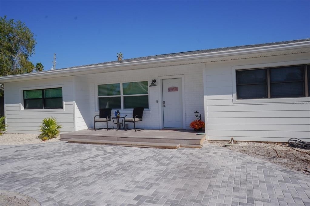 929 Lantana Avenue - Photo 37