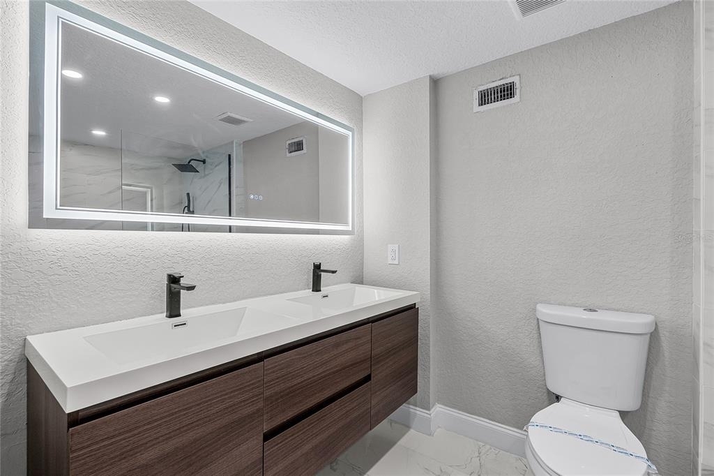 311 E 8th Avenue - Photo 21