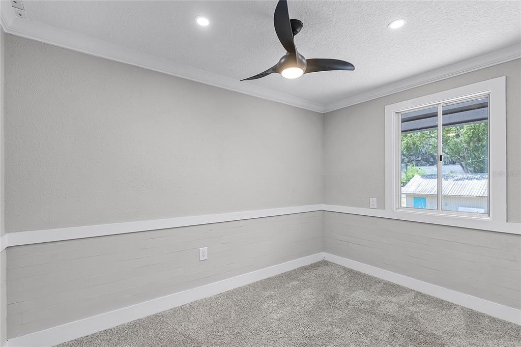 311 E 8th Avenue - Photo 23