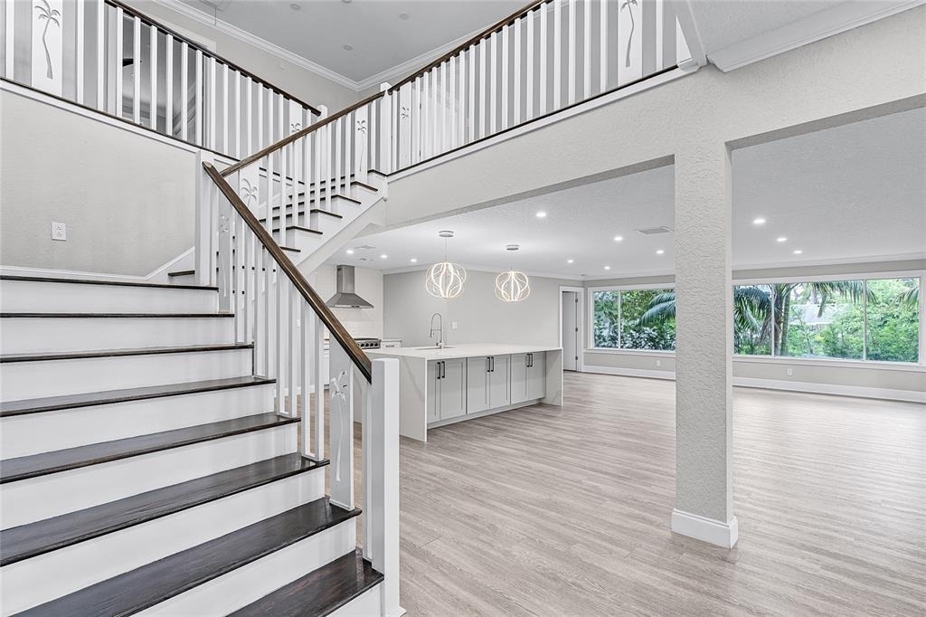 311 E 8th Avenue - Photo 41