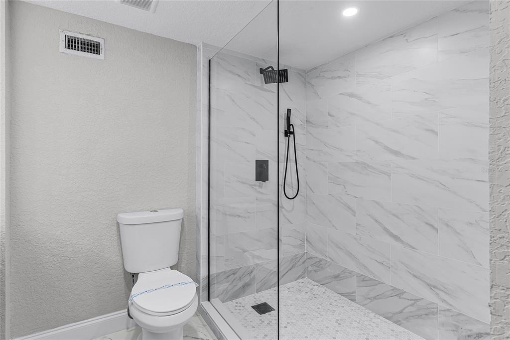 311 E 8th Avenue - Photo 22