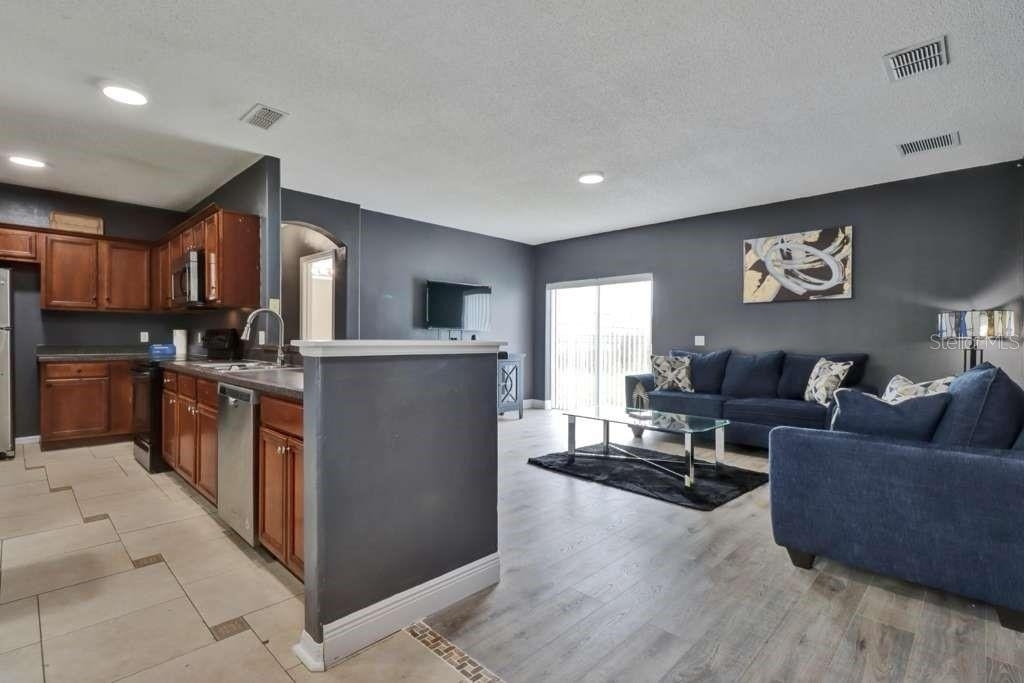 820 Grantham Drive - Photo 9