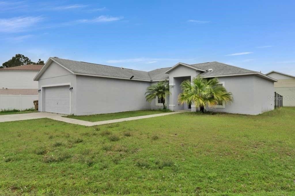 820 Grantham Drive - Photo 2