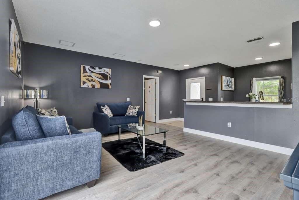 820 Grantham Drive - Photo 12