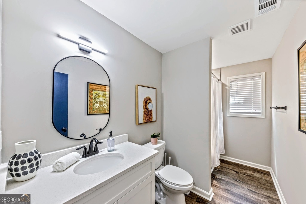 527 Charing Cross Drive - Photo 10