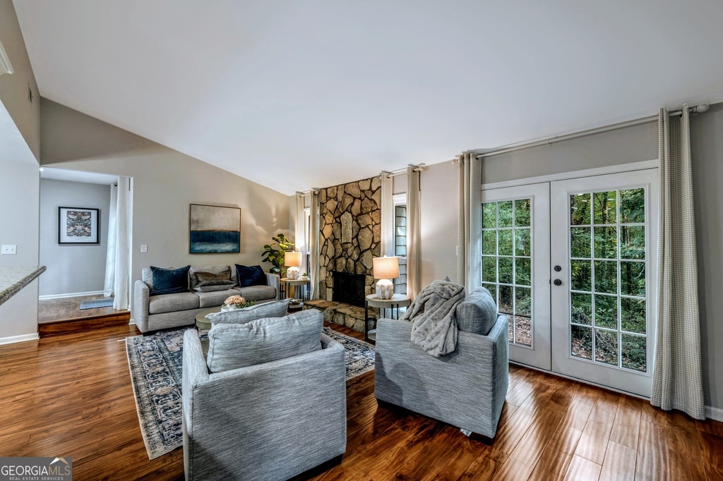 2660 Indian Lake Drive - Photo 2
