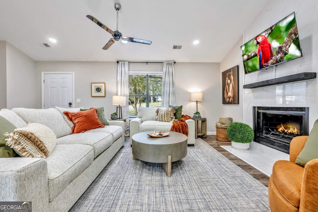 1440 Glynn Oaks Drive Sw - Photo 3