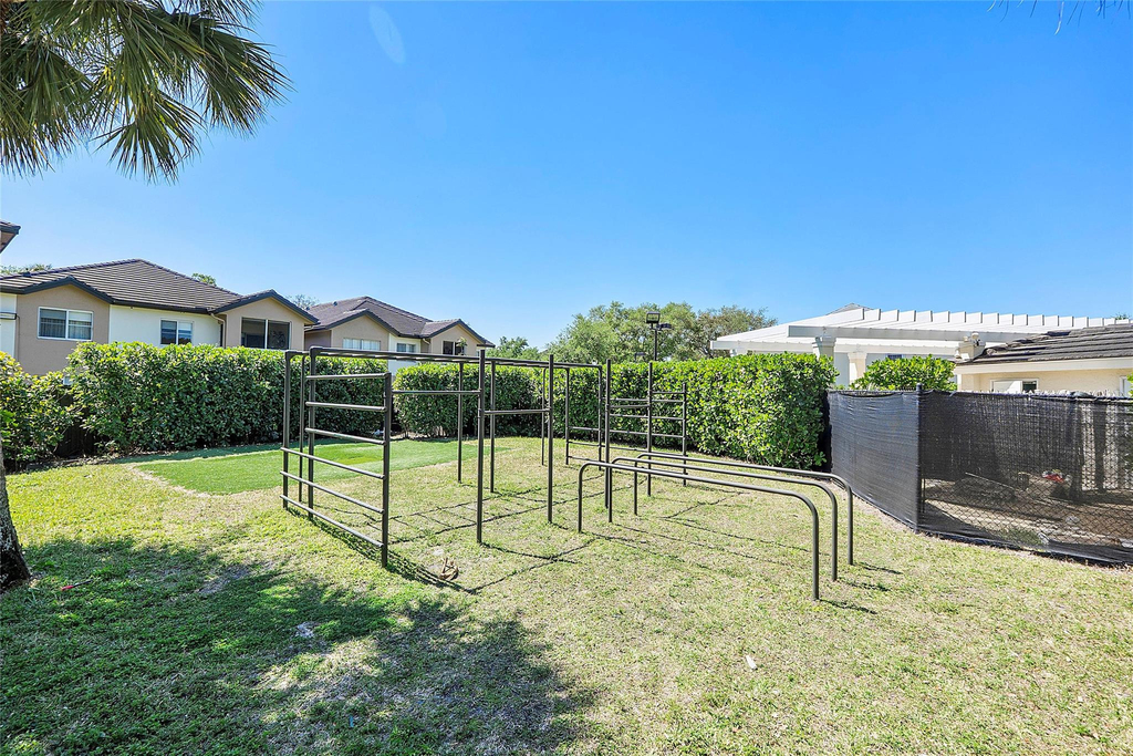 9914 Nw 56th Place - Photo 29