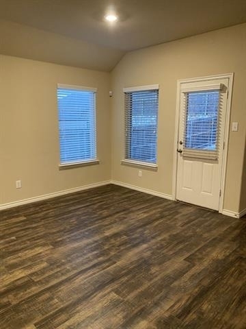 573 La Grange Drive - Photo 8