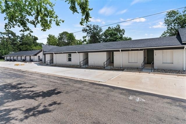 316 W 7th Street - Photo 10